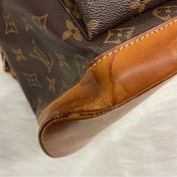 Louis Vuitton Monogram Montsouris MM Backpack - Picture 7 of 17